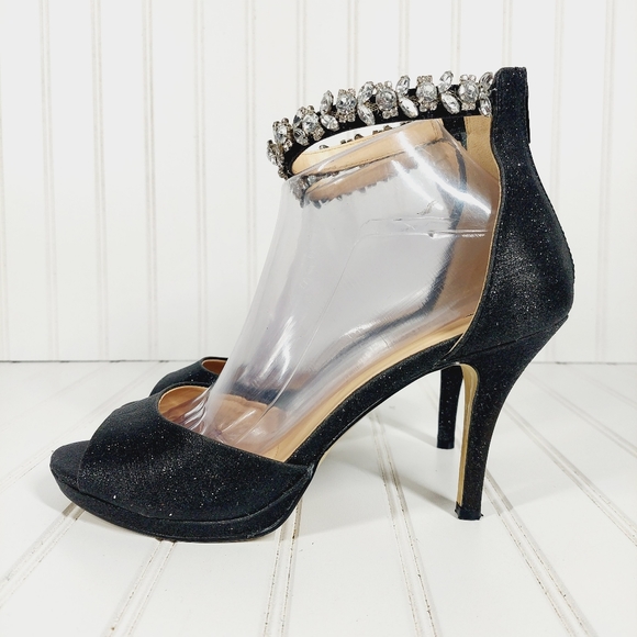 Badgley Mischka American Glamour Ankle Rhinestone Open Toe Sandal A 728 - Picture 1 of 15